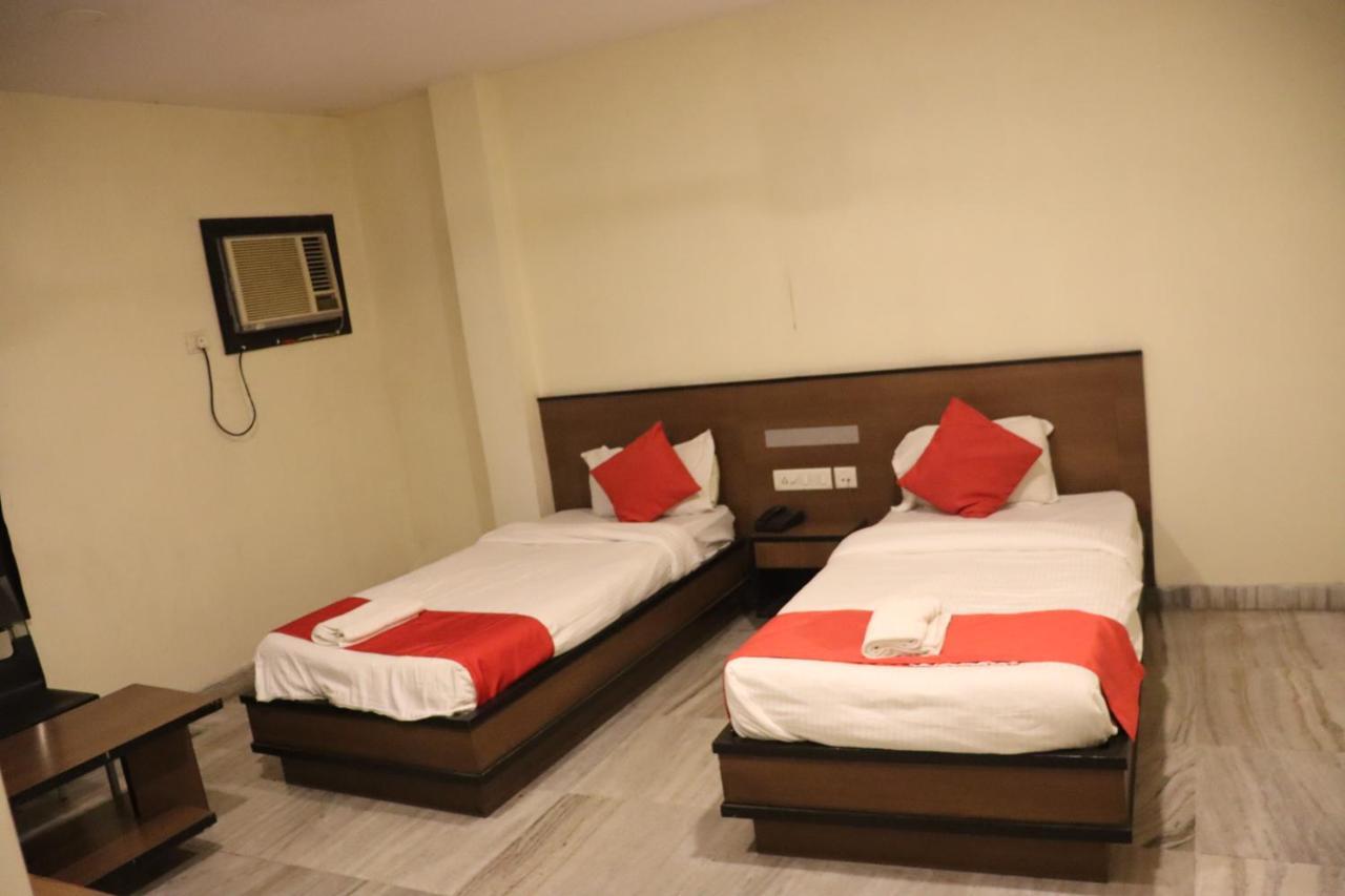 Hotel Chandra Jamshedpur Eksteriør bilde