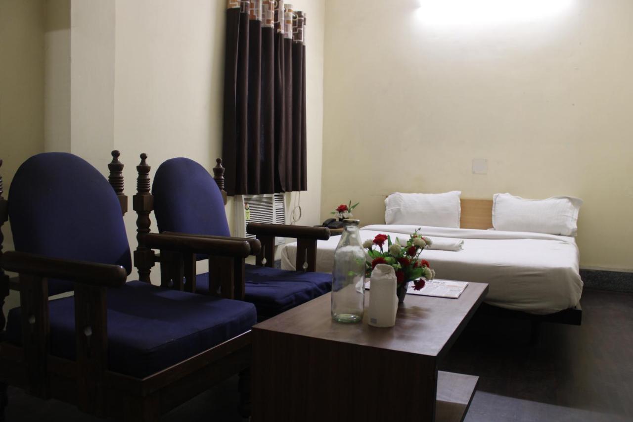 Hotel Chandra Jamshedpur Eksteriør bilde